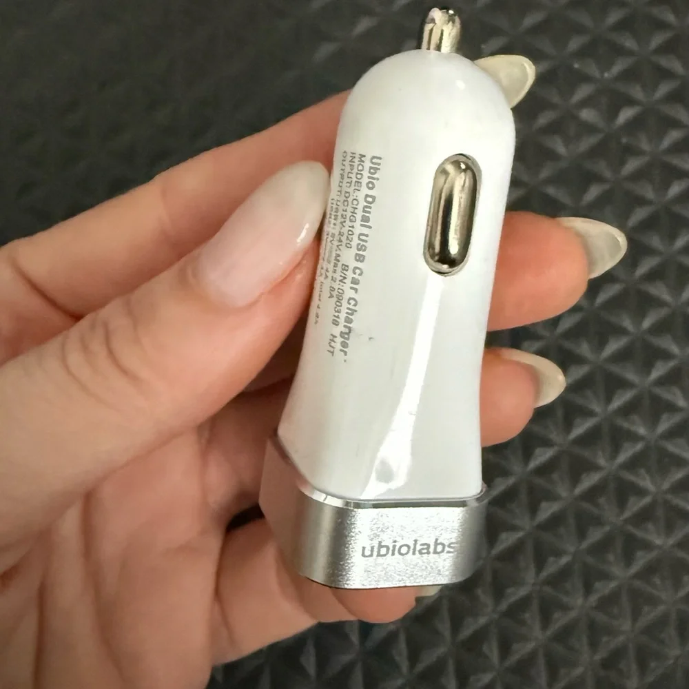 Dual USB Car Charger for USB Cables for iphone